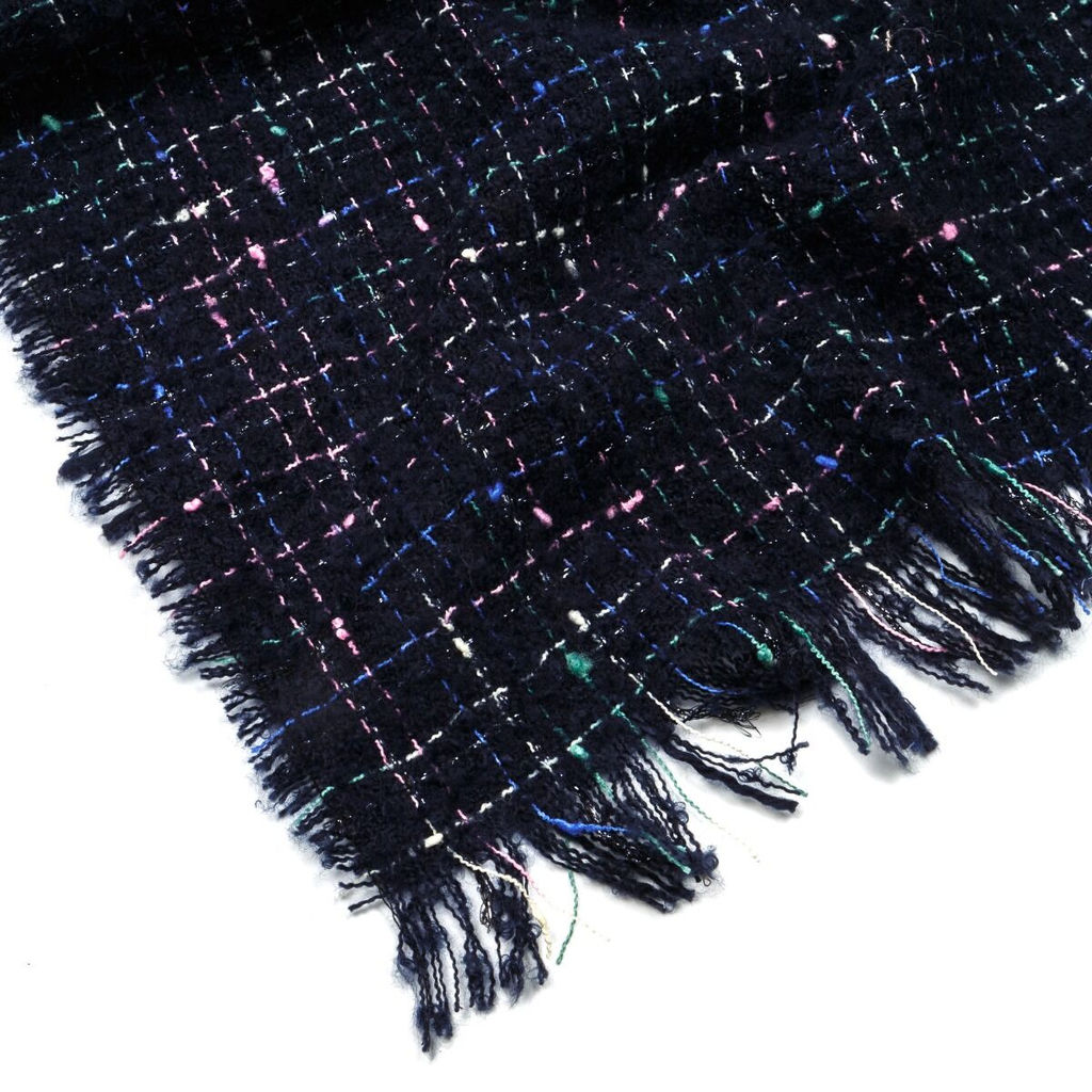 Элегантный палантин с люрексовой и буклированной нитями - Модные истории фото 4