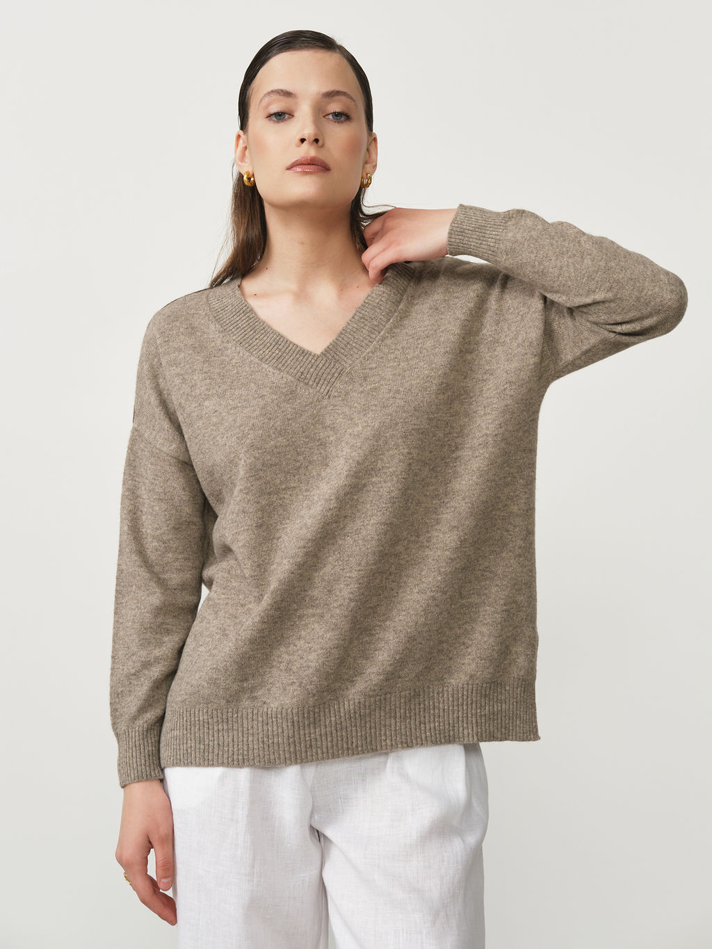 Джемпер из пуха яка 02056 серый