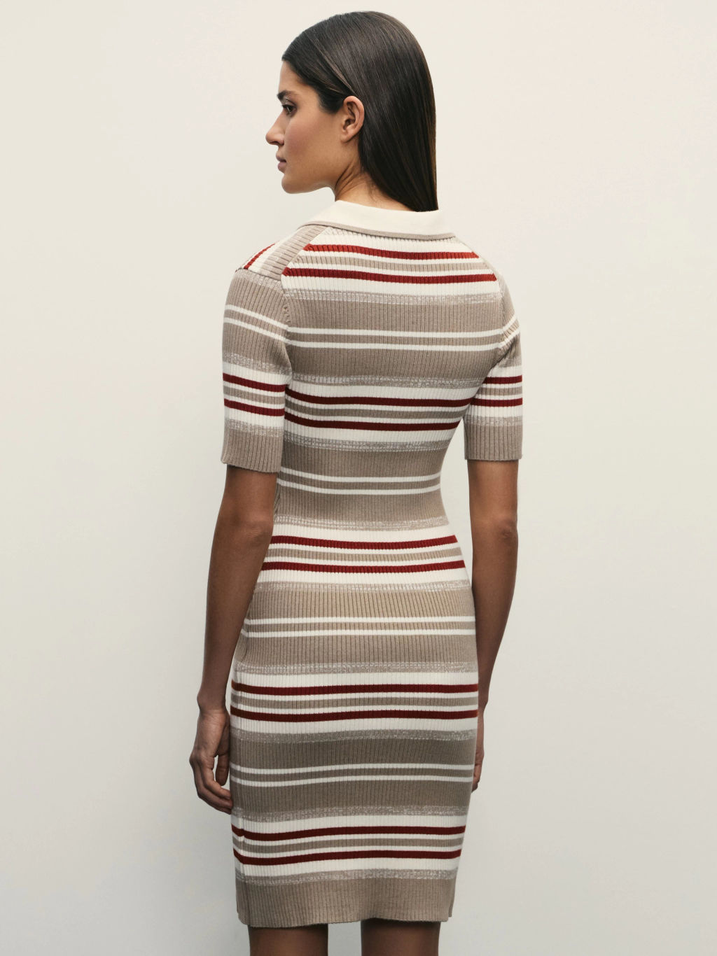 Трикотажное платье мини в полоску / Zarina  фото 5