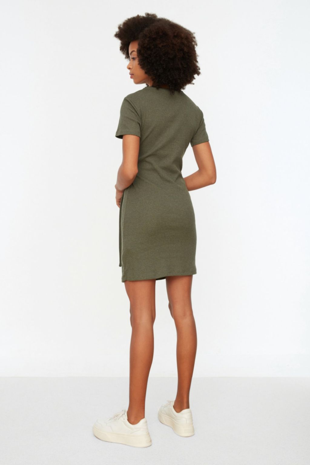 Haki Baglama Detayl? Bisiklet Yaka Triko Gorunumlu Mini Orme Elbise TWOSS22EL0751