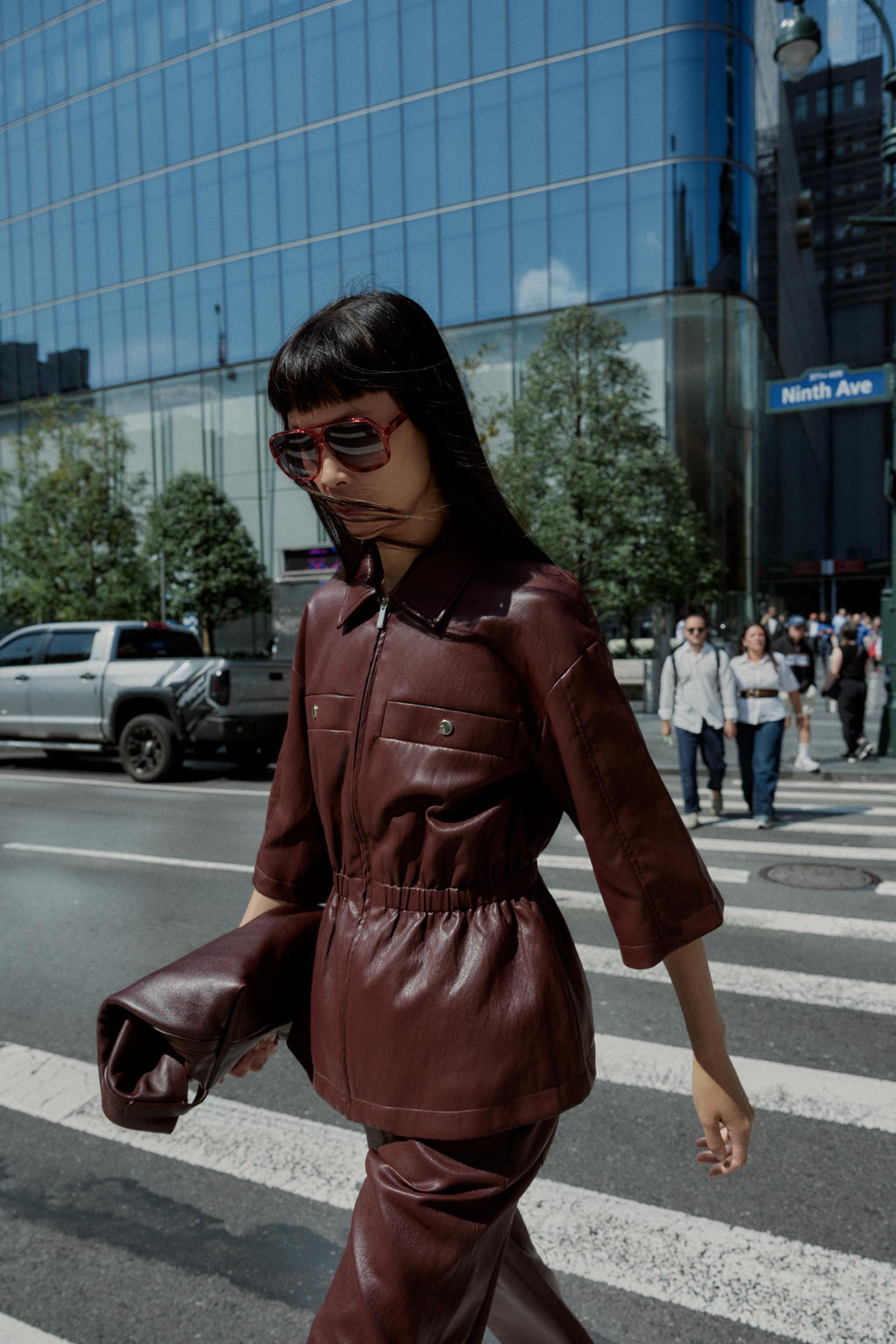 FAUX LEATHER BLAZER - Zara фото 3