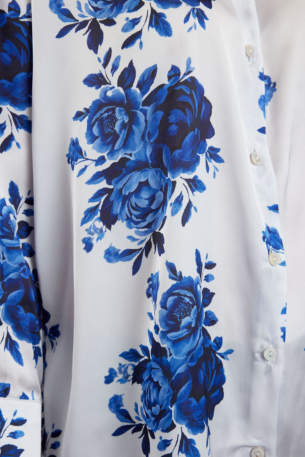 Lacivert Dokuma Saten Gul desenli Oversize Genis Kal?p Gomlek TWOSS24GO00246 - Trendyolmilla фото 4