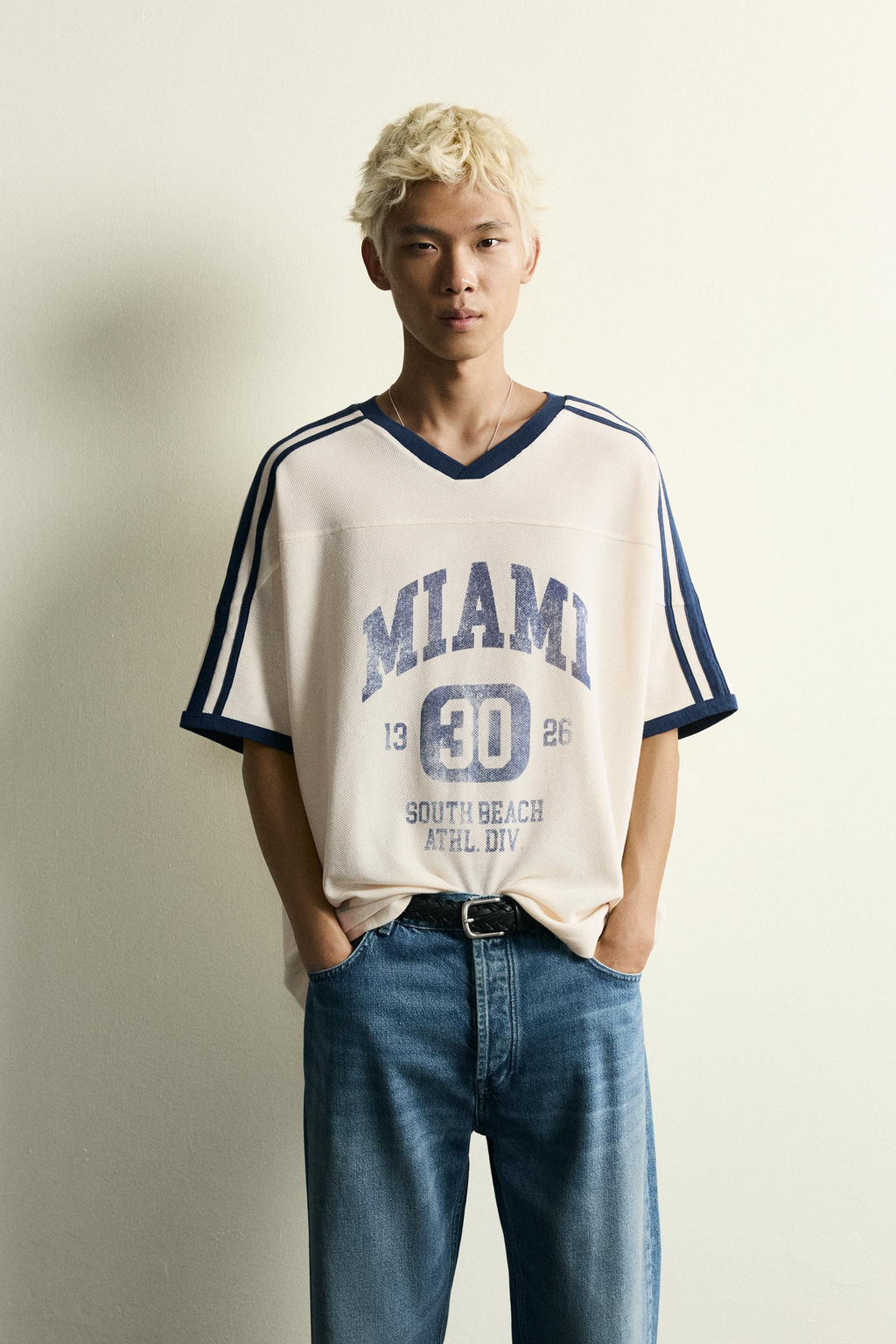 CAMISETA RELAXED FIT ESTAMPADO F?TBOL RETRO / Blanco roto - Zara фото 2