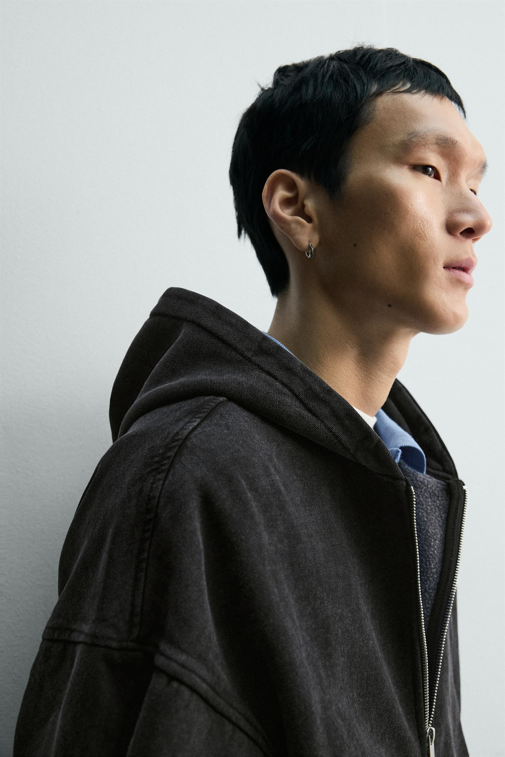 SUDADERA LAVADA CREMALLERA CAPUCHA / Gris oscuro - Zara фото 6