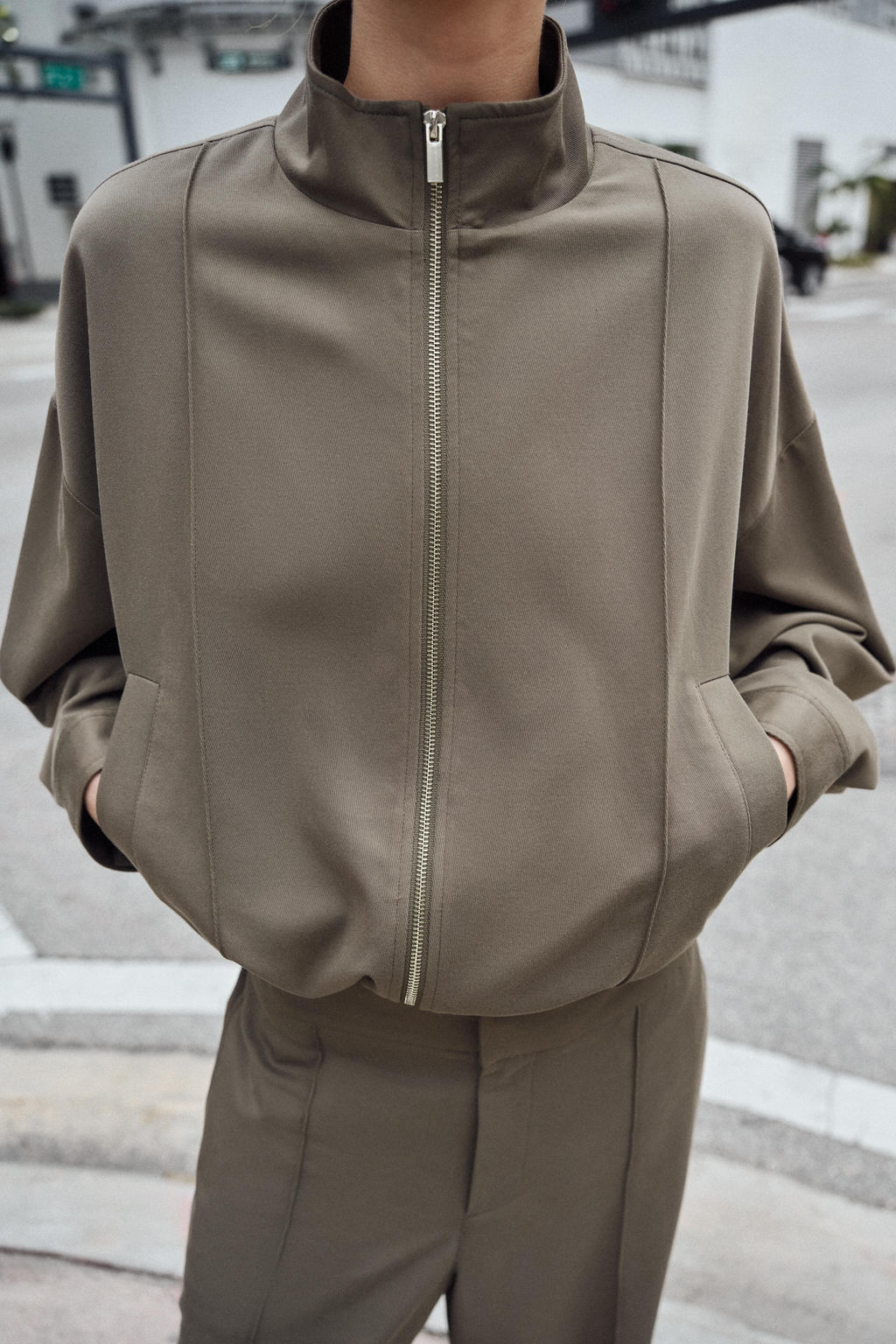 CAZADORA BOMBER CUELLO SUBIDO / Khaki - Zara фото 2