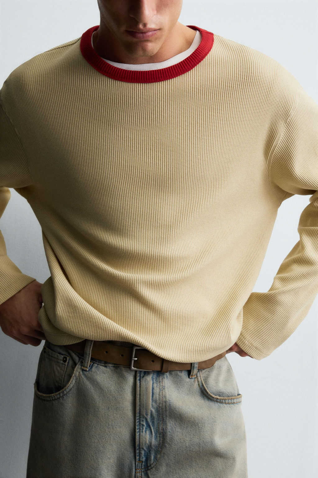 CONTRAST CHECKERED WAFFLE-KNIT T-SHIRT - Zara фото 5