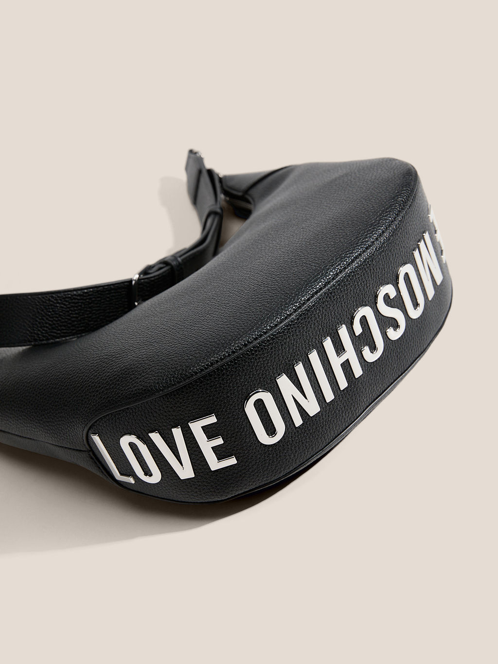 Женская сумка через плечо LOVE MOSCHINO GIANT Артикул 4561013, черный  фото 2