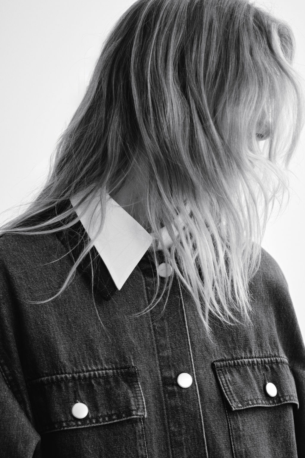Chaqueta denim con cuello de pana - H&m фото 3