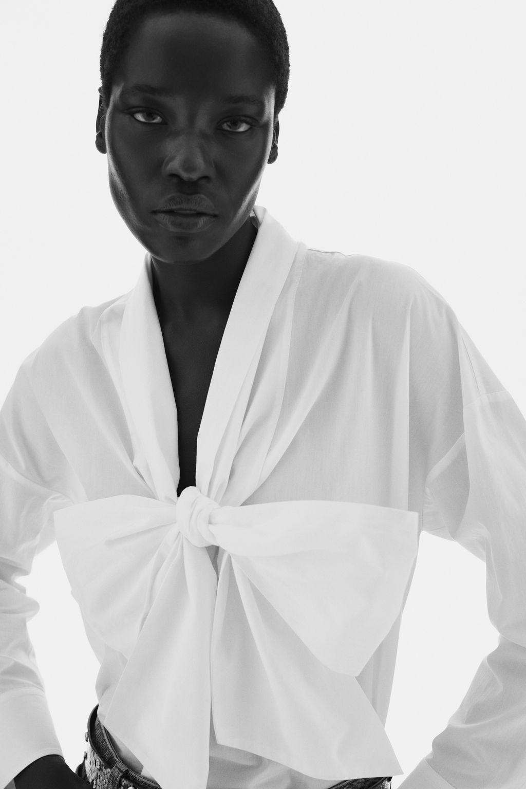 Camisa de popelina con cierre de lazada - H&m фото 3