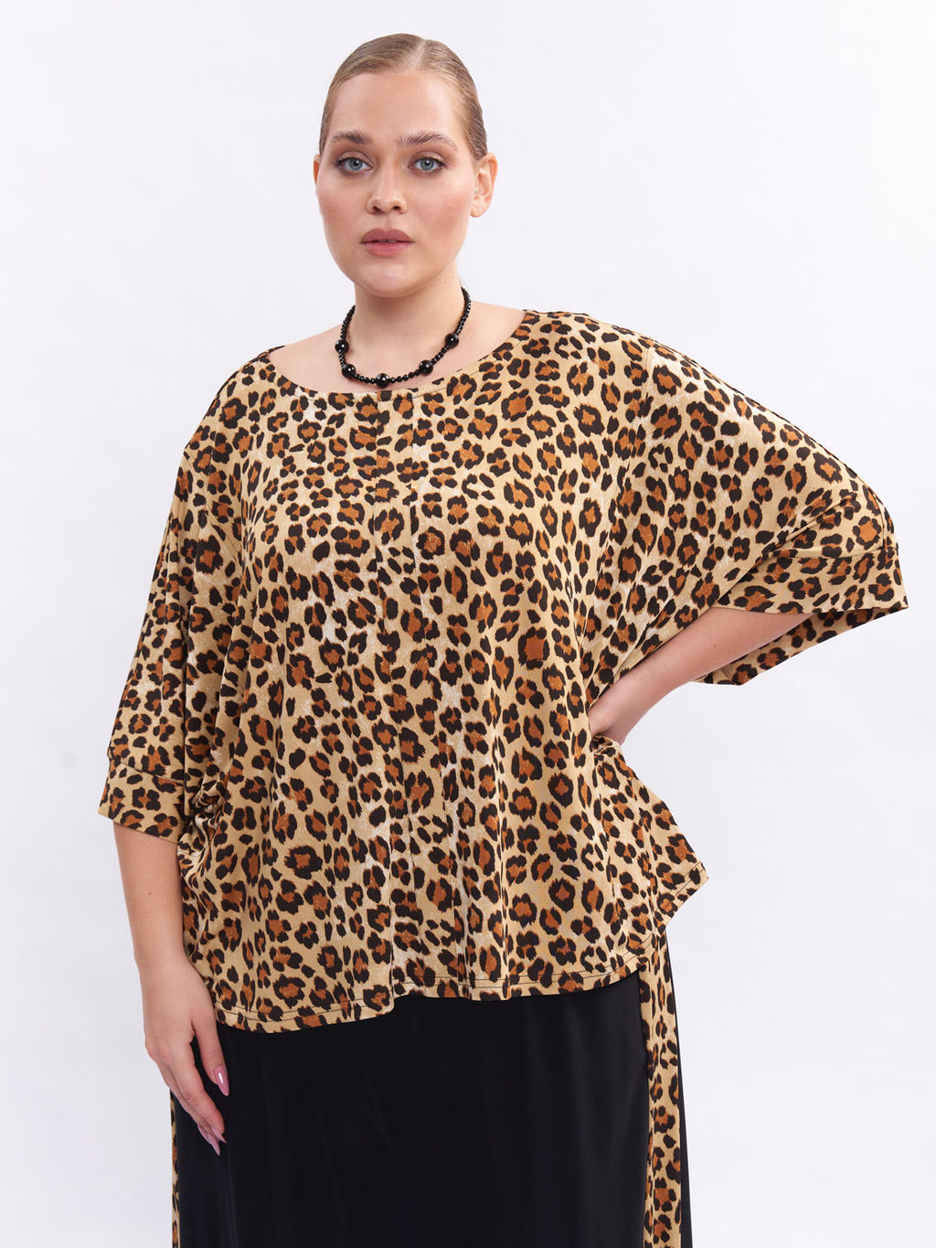 Костюм брючный KO06507LEO19