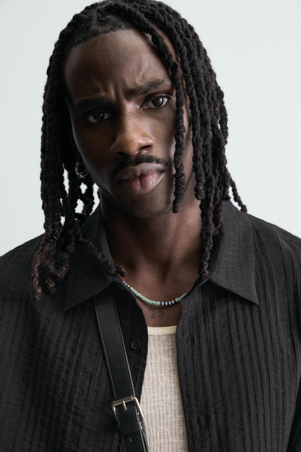 CAMISA FLUIDA ESTRUCTURA / Negro - Zara фото 5