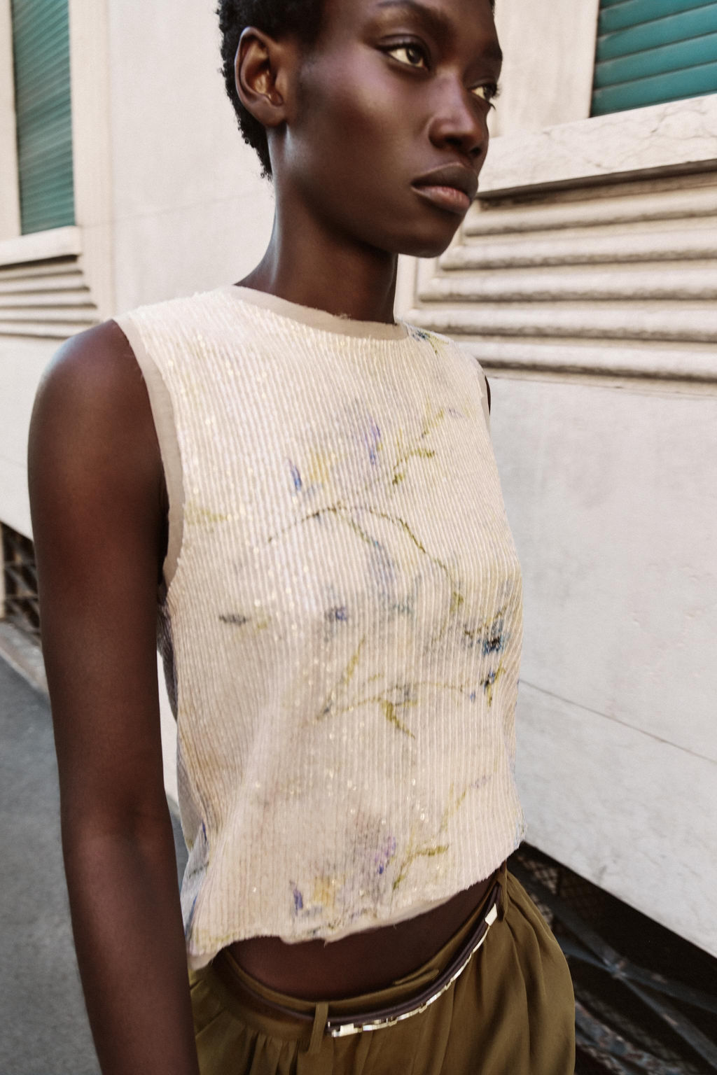 TOP PUNTO LENTEJUELAS / Multicolor - Zara фото 2