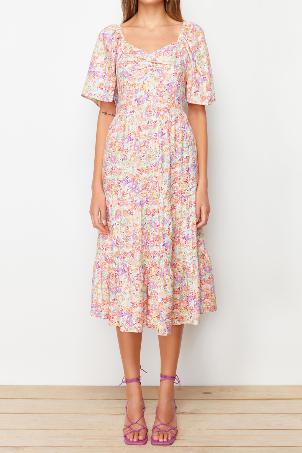 TRENDYOLMILLA Mor A Kesim Balon Kollu Cicek Desenli Midi Dokuma Elbise TWOSS20EL2323  фото 33