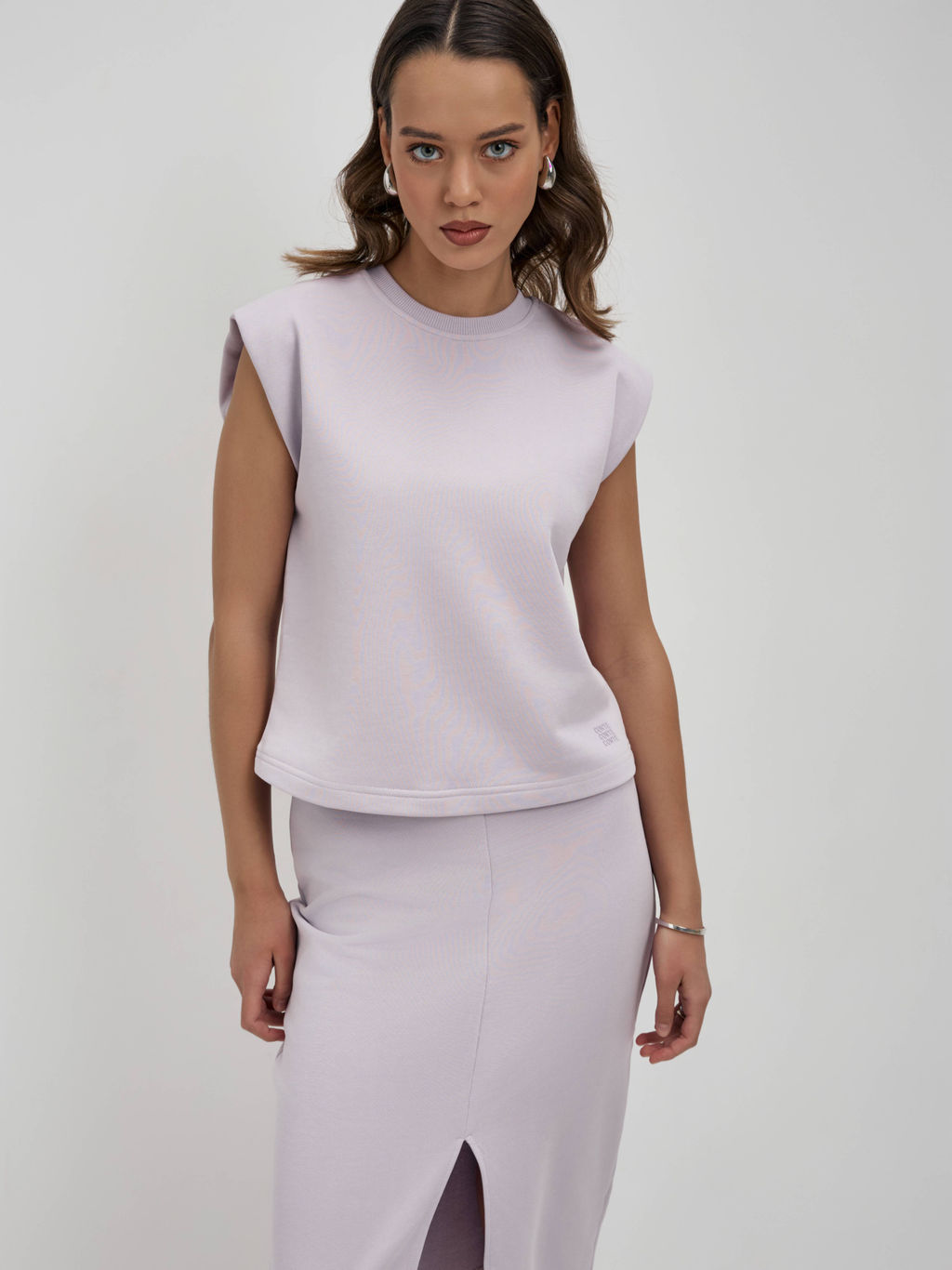 CONTE Юбка прямого кроя из футера с разрезом LU 2592 lavender - Conte elegant фото 2