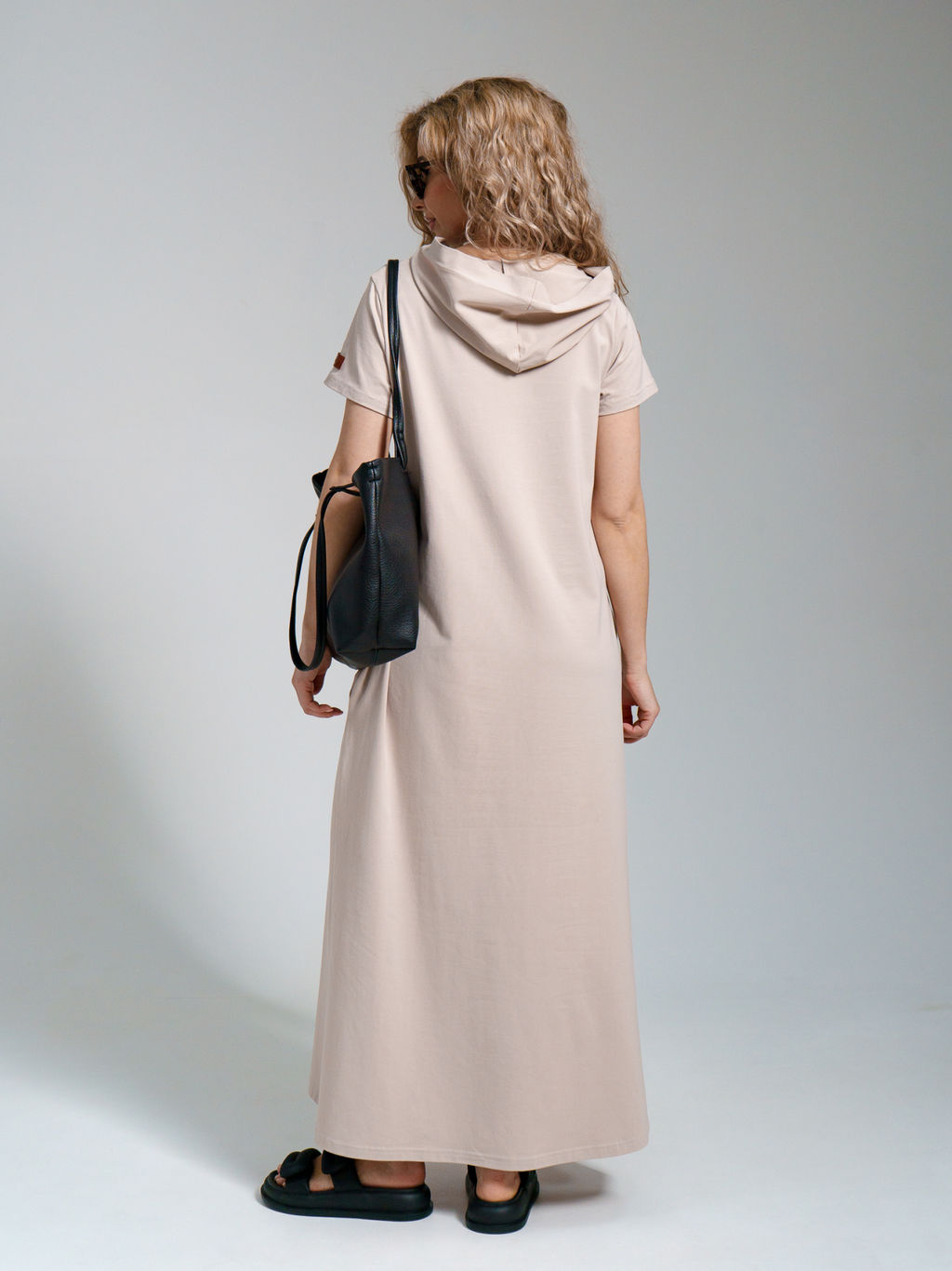 970 Платье-мантия "Бежевый"