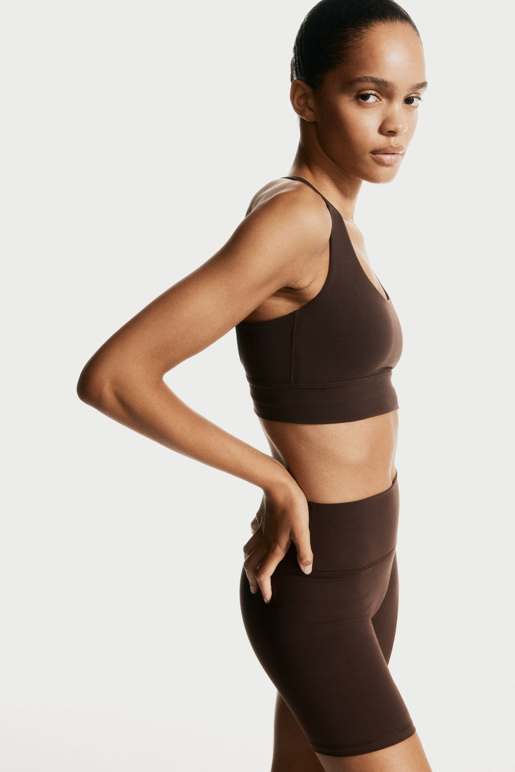 Sujetador de deporte con SoftMove Medium Support - H&m фото 16