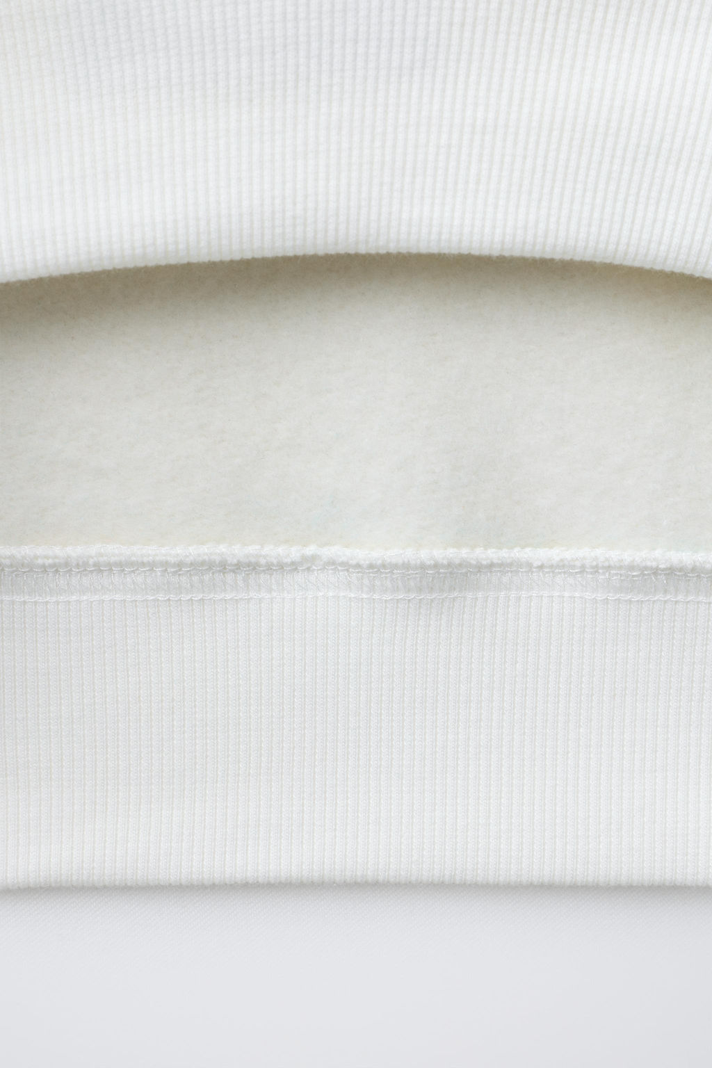 FLOCKED SLOGAN SWEATSHIRT - Zara фото 4