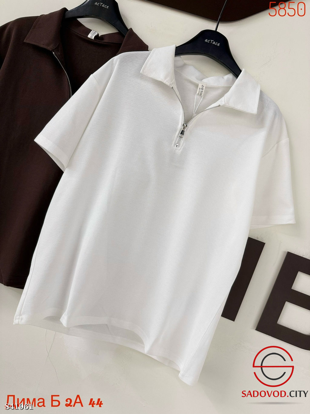 Футболка женская на полузамке