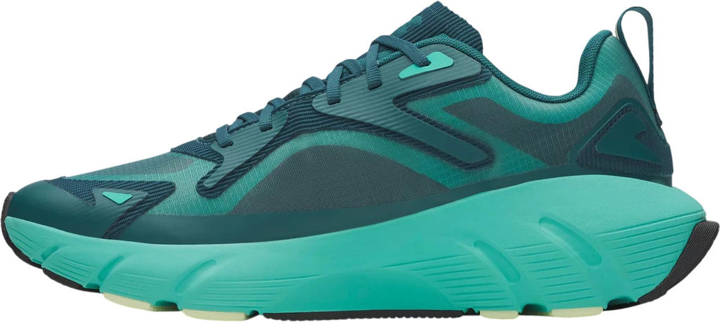 Кроссовки взрослые