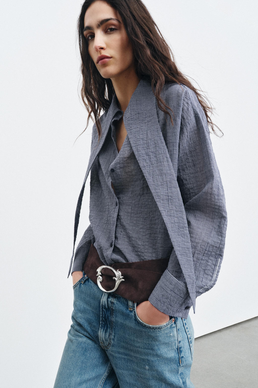 100% SUEDE LEATHER BELT WITH ORGANIC BUCKLE - Zara фото 6