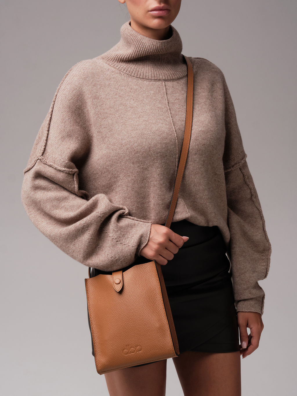 Кожаная сумка кросс-боди Leya DBR 30919 коричневый лист фото 2