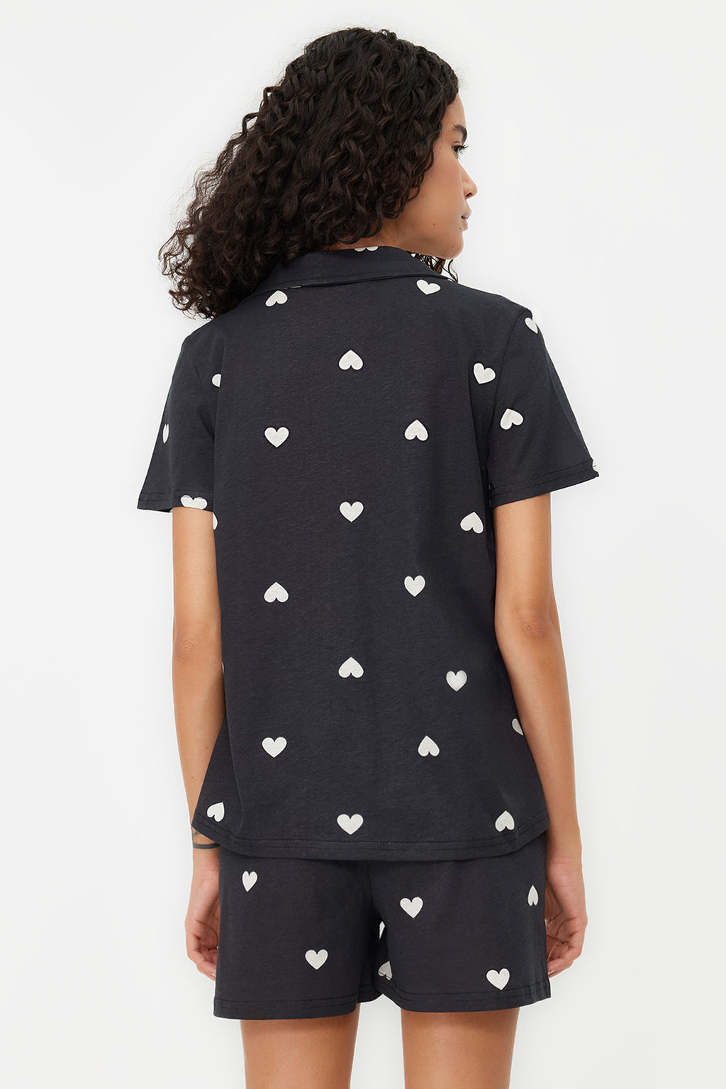 Trendyolmilla Ekru-Cok Renkli %100 Pamuklu Kalpli Sortlu Orme Pijama Tak?m? THMSS21PT0756 фото 35