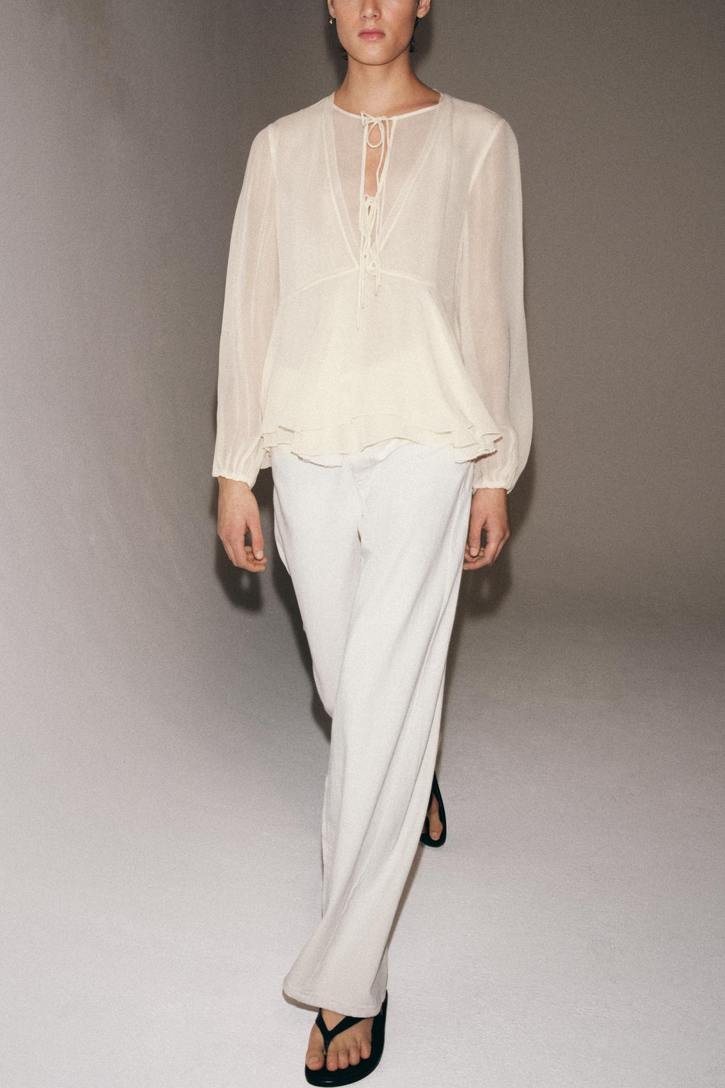 BLUSA VOLANTES ZW COLLECTION / Crudo - Zara фото 6