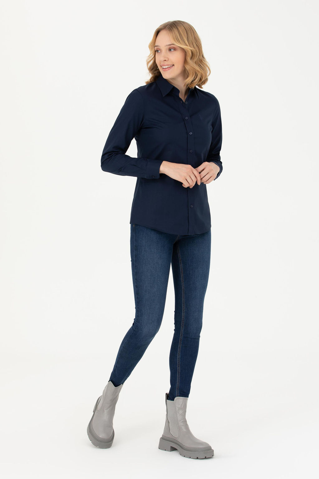 Женская базовая рубашка темно-синего цвета с длинным рукавом - U.s. polo assn фото 11