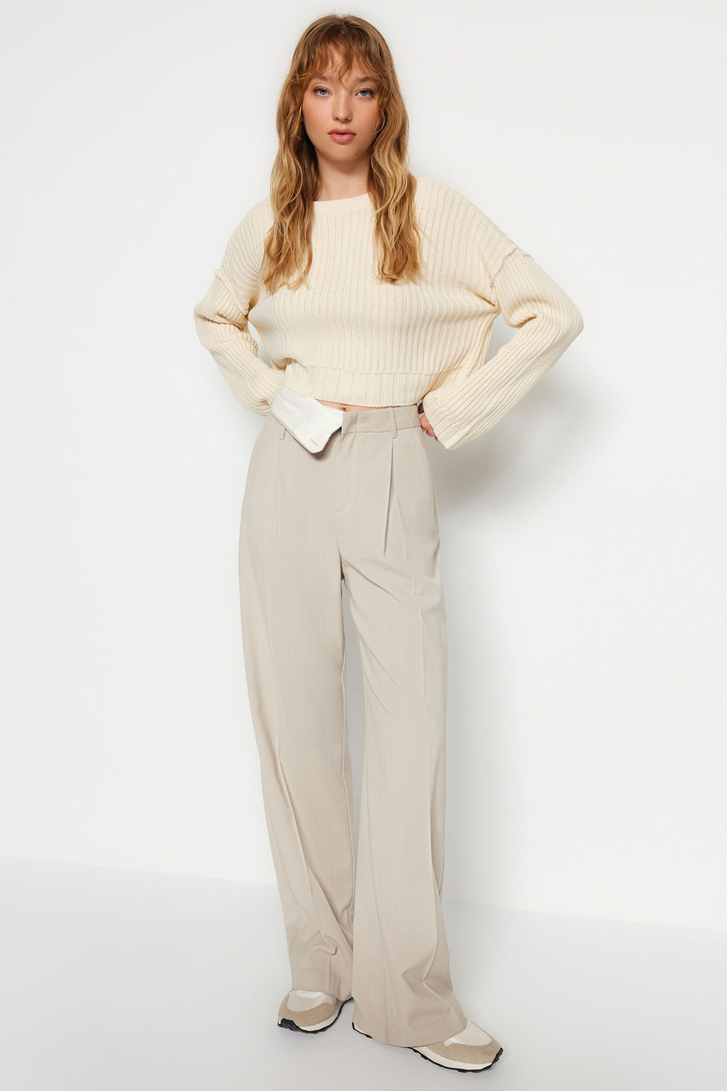 Ekru Super Crop Basic Triko Kazak TWOAW24KZ00275 - Trendyolmilla фото 3