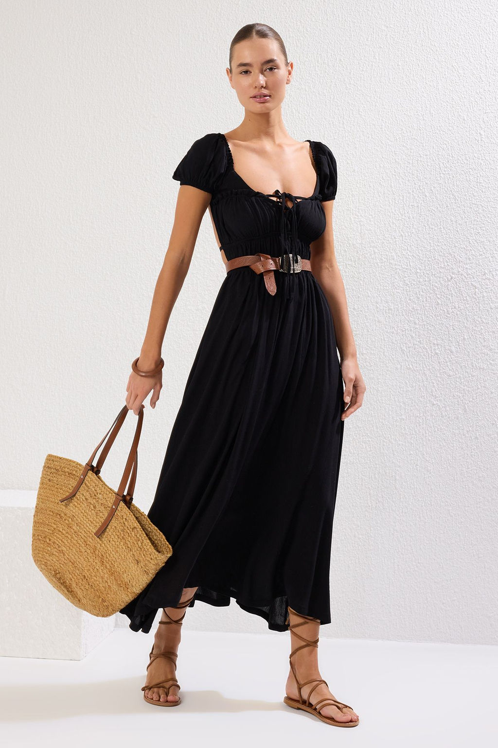 Trendyolmilla Plaj Giyim Ekru Maxi Dokuma Gipe Detayl? Elbise TBESS25EL00030