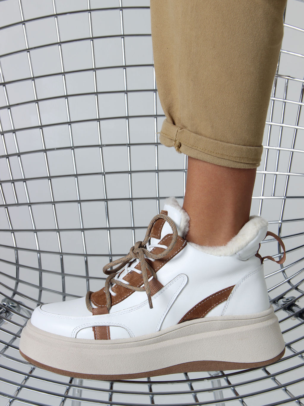 Ботинки 229.windybe. белый коричневый/Шерсть