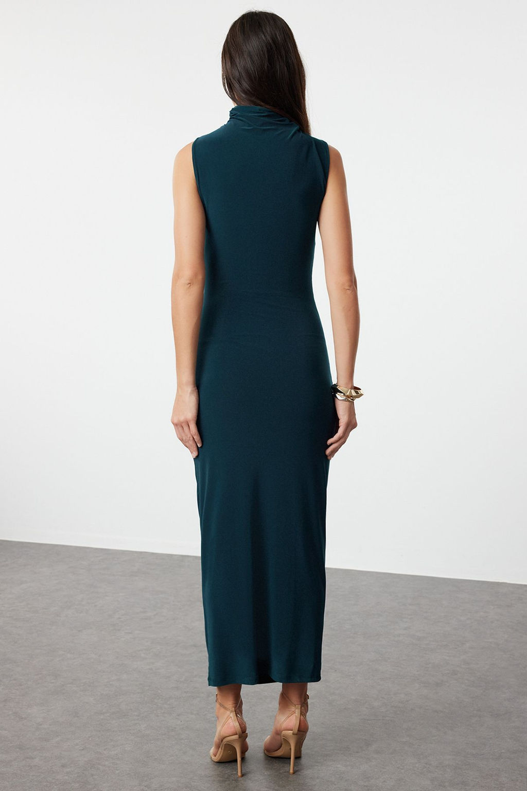 Zumrut Yesili Duz S?f?r Kol Drapeli Bodycone/Vucuda Oturan Esnek Orme Elbise TWOSS24EL00101