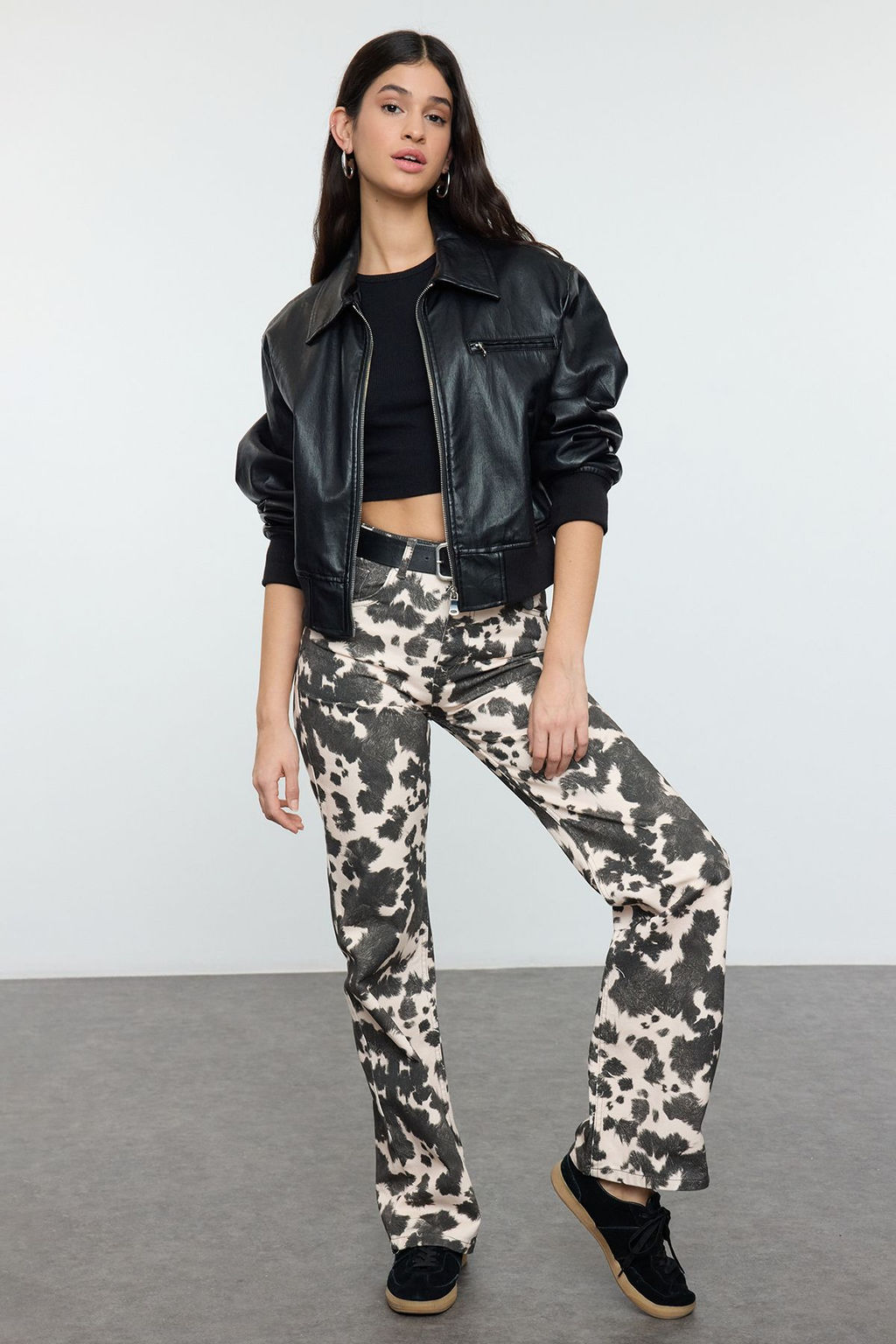 Kahverengi Inek Desenli Dusuk Bel Wide Leg Jeans TWOAW25JE00354 - Trendyolmilla фото 3