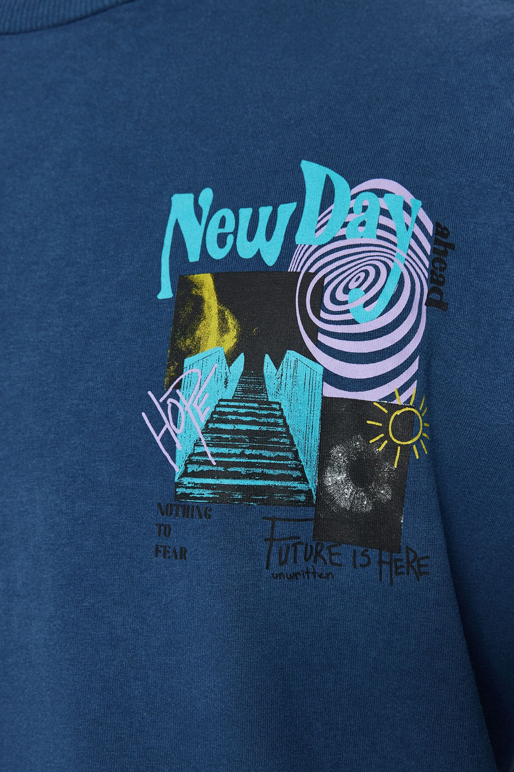 TRENDYOL MAN Indigo Oversize/Genis Kesim Eskitme/Soluk Efekt Mistik Bask?l? %100 Pamuklu T-Shirt TMNSS22TS0838 - Trendyolmilla фото 5