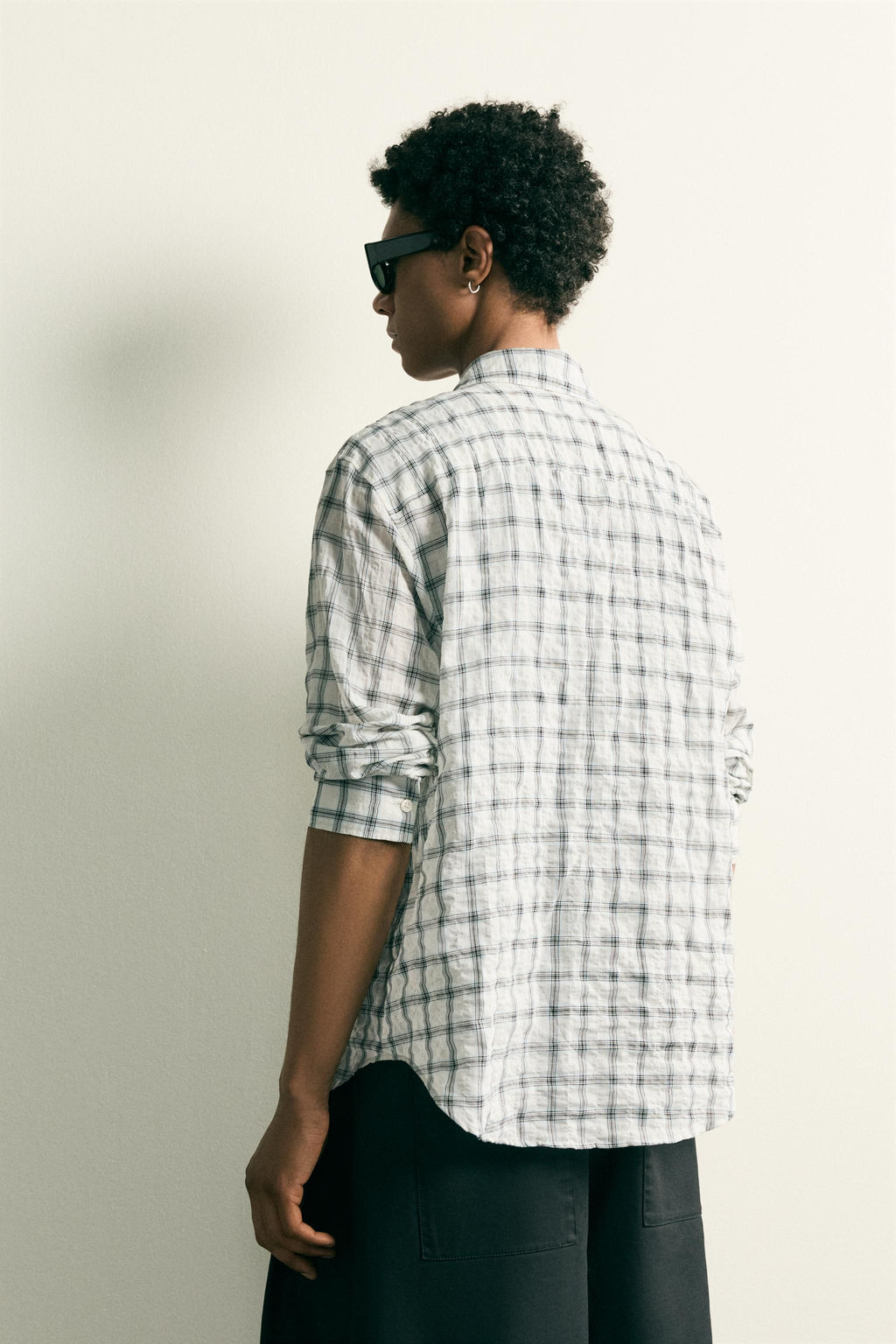 CAMISA RELAXED FIT CUADROS TEXTURA / Blanco roto - Zara фото 3