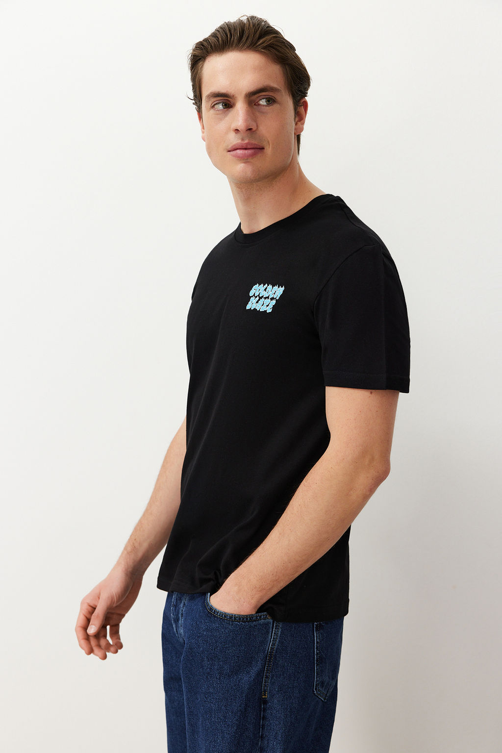 Siyah Regular/Normal Kesim Nak?sl? %100 Pamuklu T-Shirt TMNSS24TS00189 - Trendyolmilla фото 2