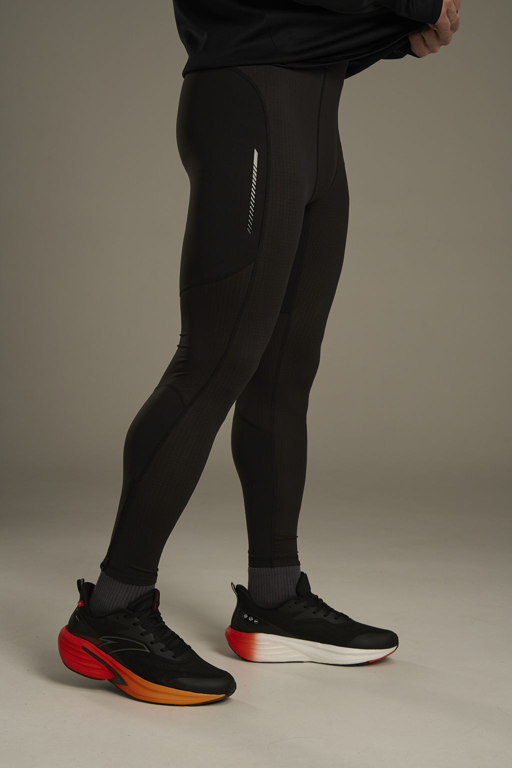 Тайтсы Черный ANTA RUNNING Tight Pants