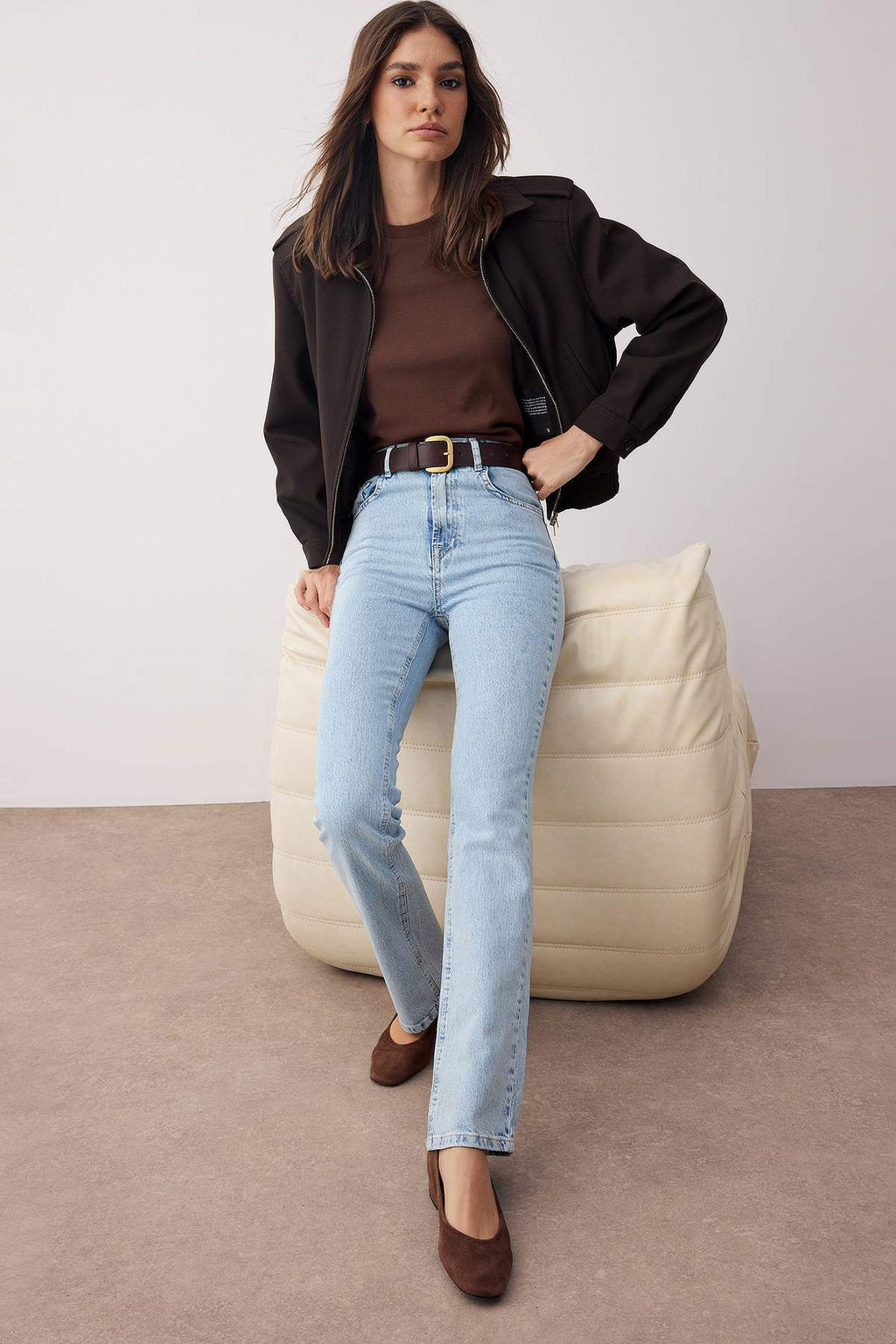 Ac?k Mavi Yuksek Bel Straight Duz Kesim %100 Pamuklu Jeans TWOAW26JE00184