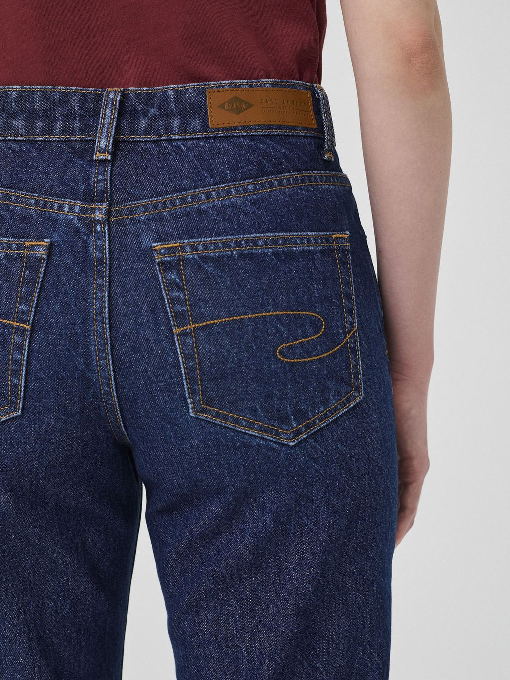Женские джинсы DIANA классического кроя / Lee Cooper