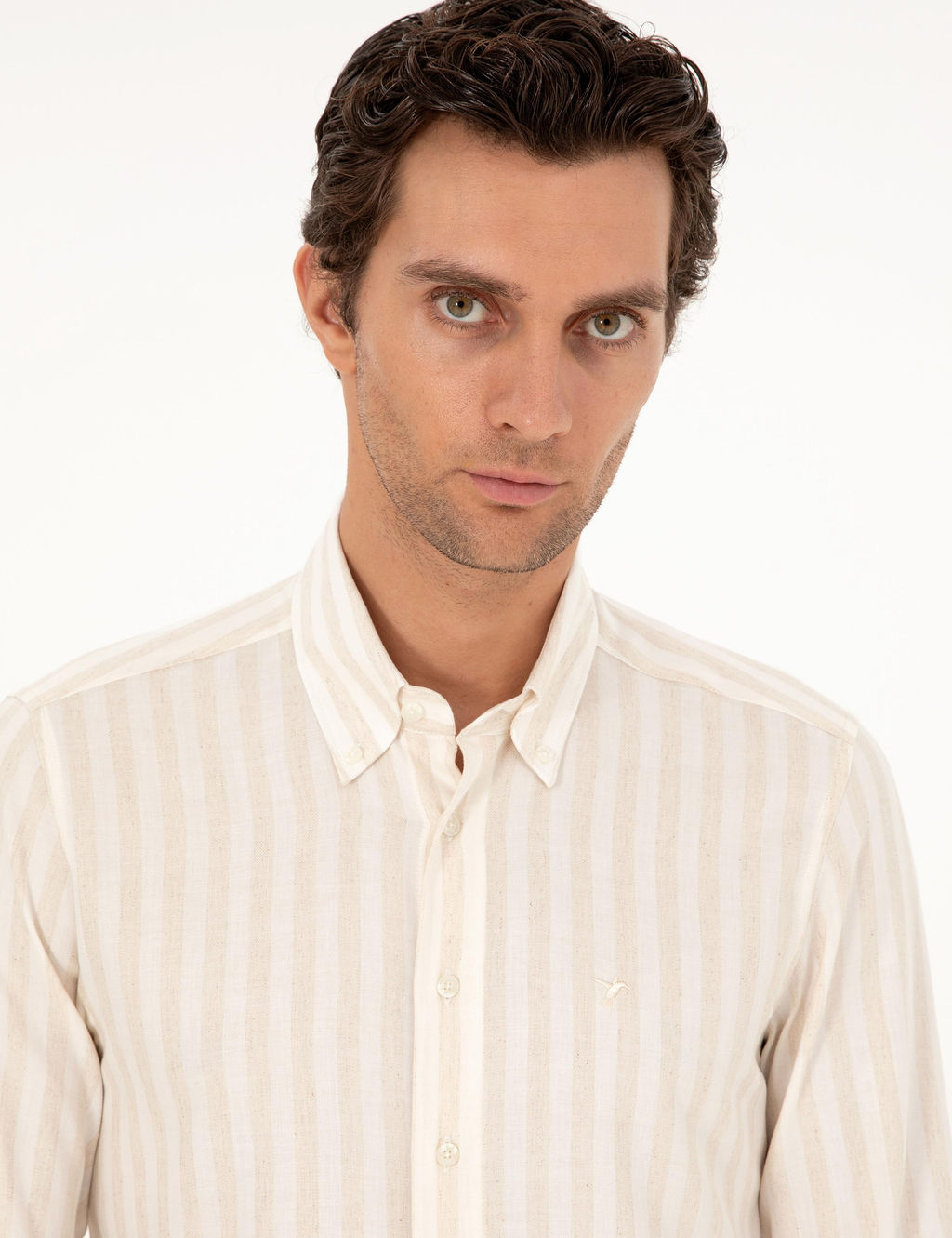Бежевая рубашка приталенного кроя в полоску из смесового льна - Cacharel фото 2