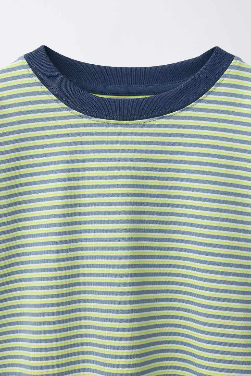 CAMISETA HEAVY WEIGHT RAYAS / Raya verde