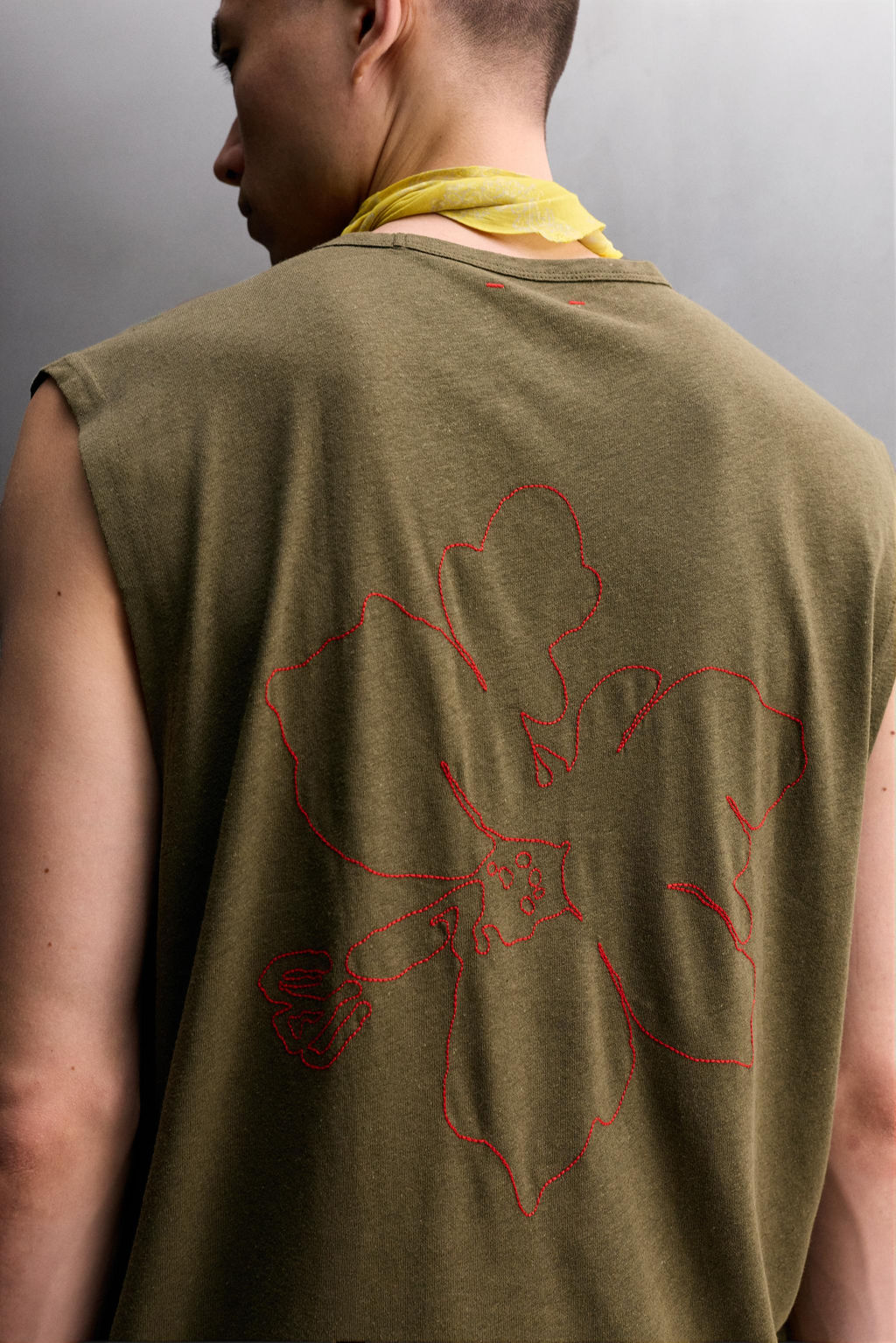 CAMISETA TANK LIGERA LINO - ALGOD?N / Verde medio - Zara фото 5
