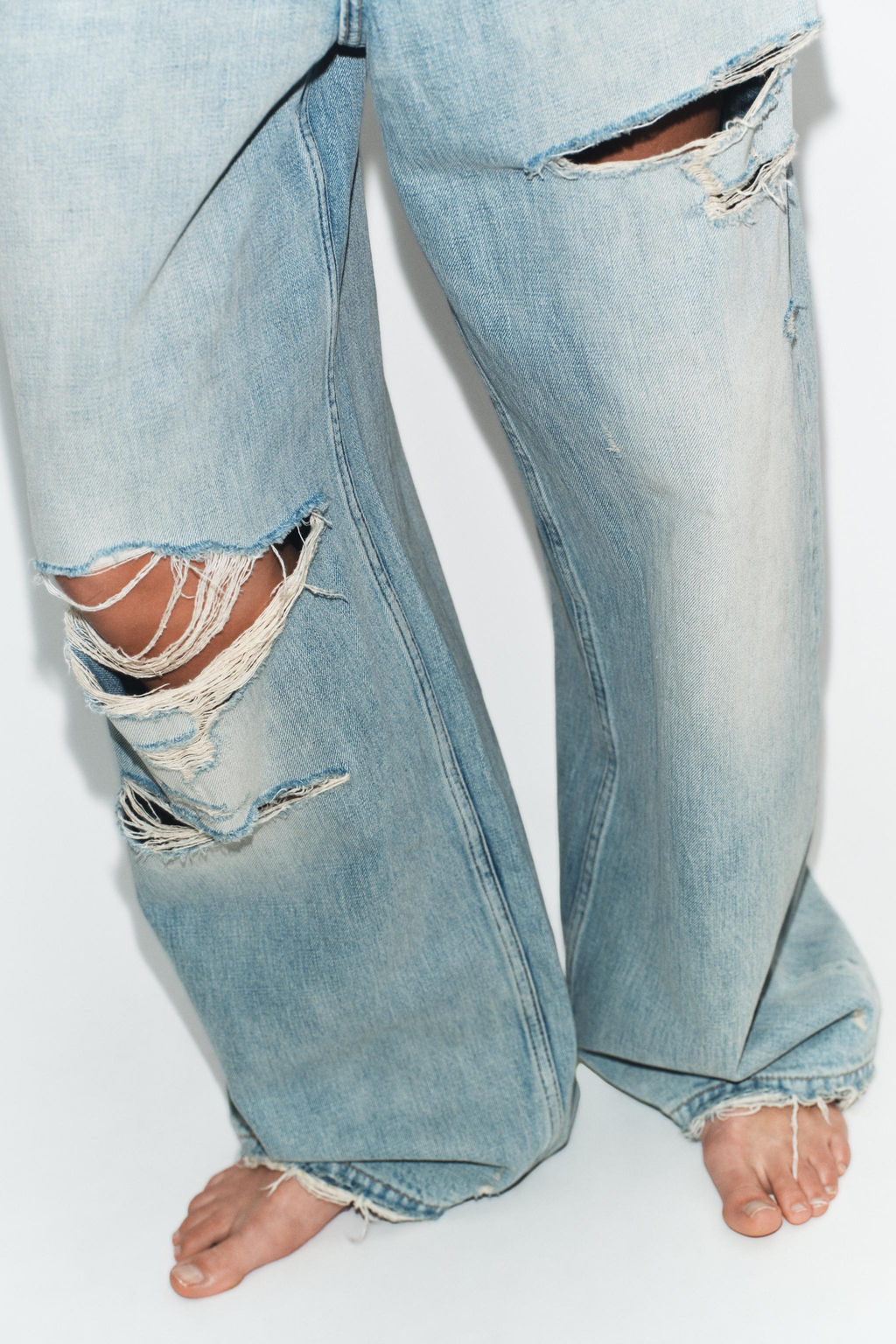 TRF FOLDED WAIST MID-WAIST JEANS - Zara фото 29
