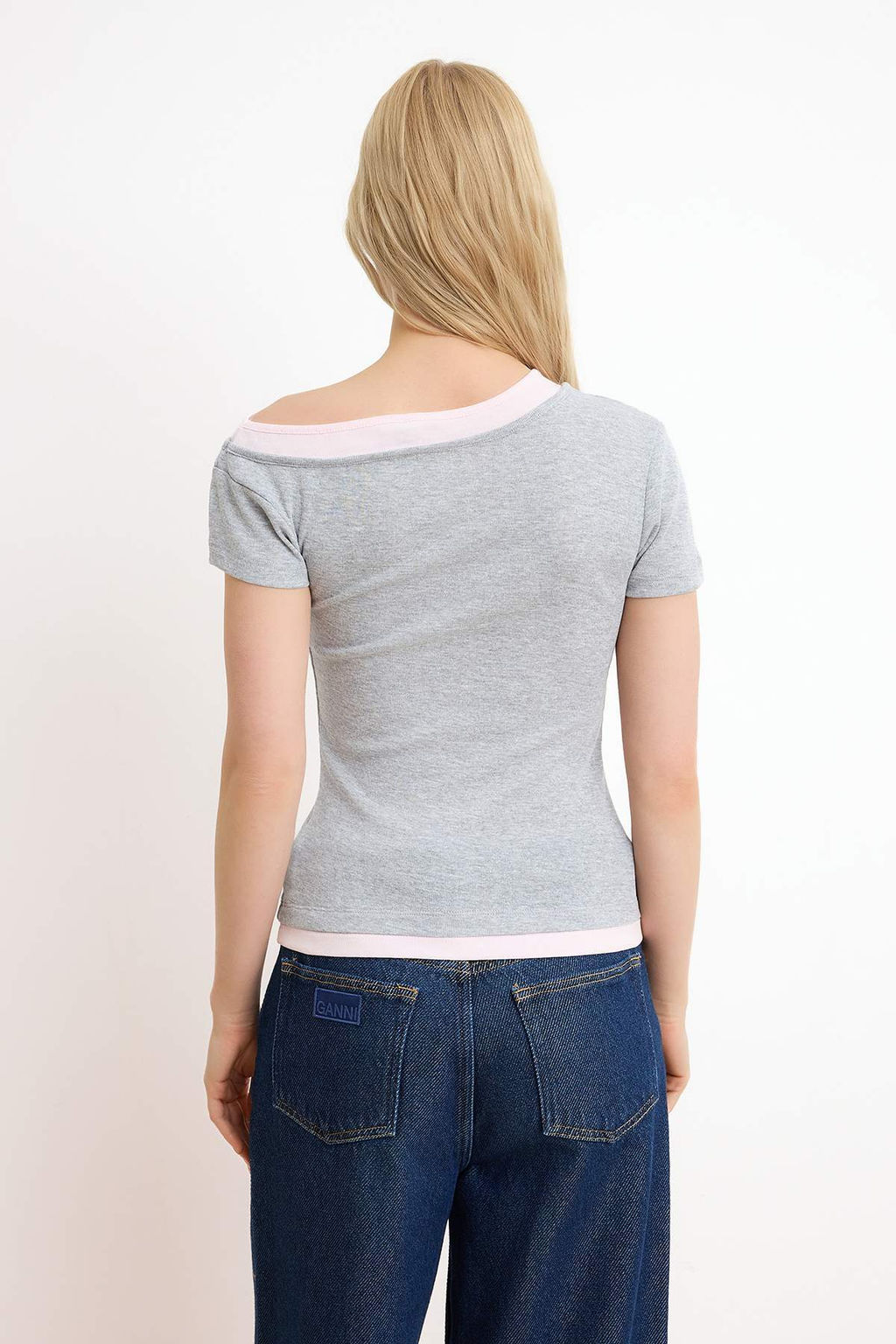 Gri Melanj Fitted/Vucuda Oturan Asimetrik Yaka K?sa Kollu Pamuk Ribana Orme Bluz TWOSS26BZ00522 - Trendyolmilla фото 4