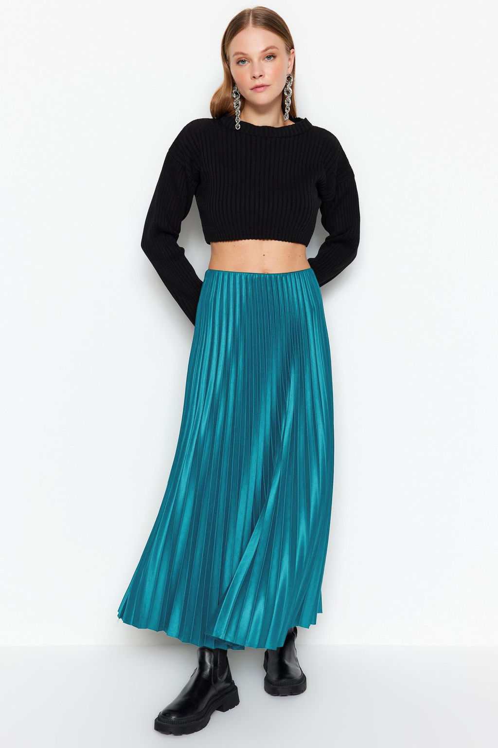 Zumrut Yesili Piliseli Maxi Esnek Orme Etek TWOSS24ET00041