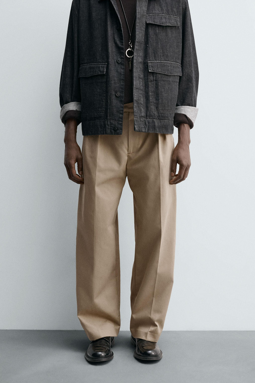 RELAXED FIT PLEATED TROUSERS - Zara фото 2