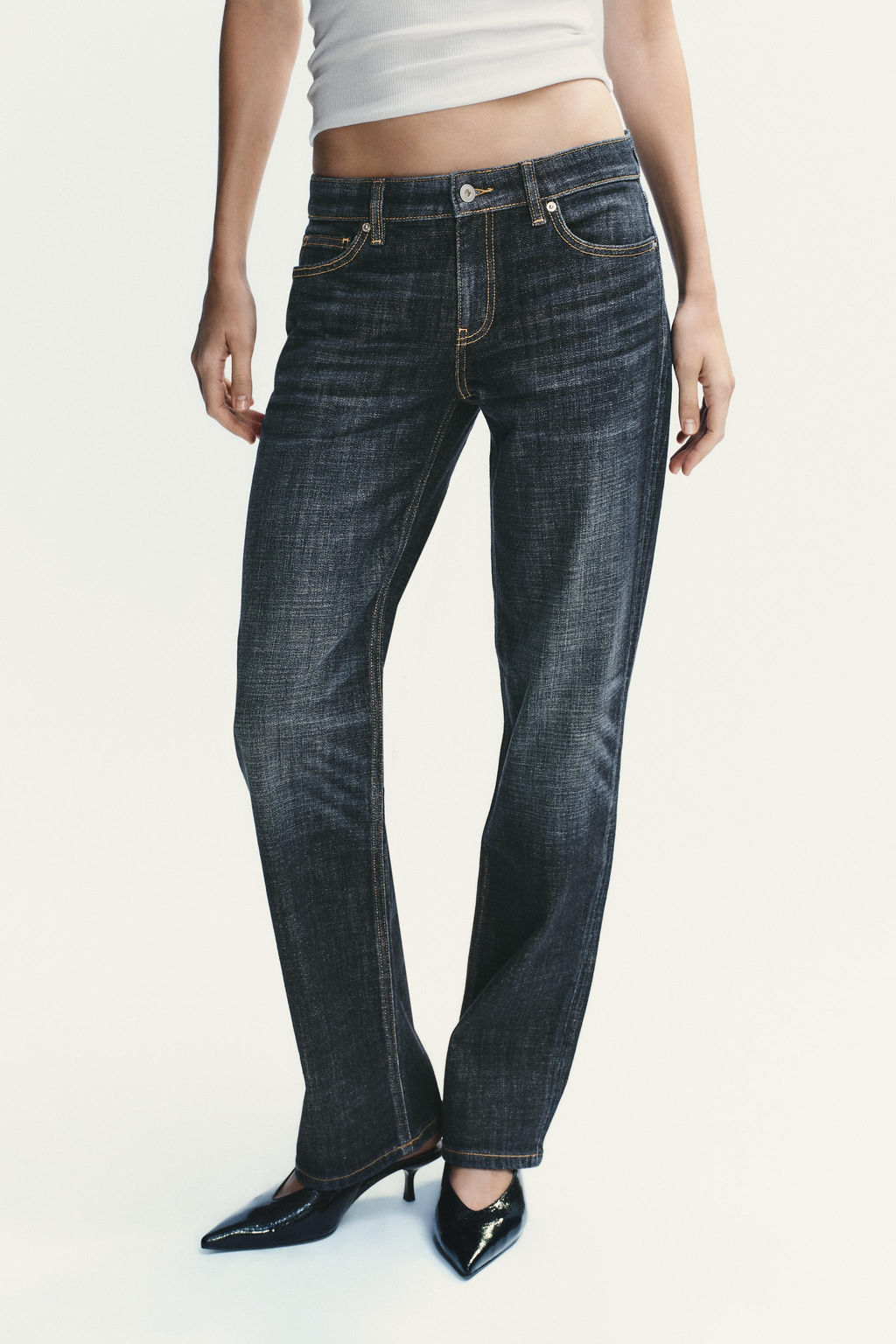 TRF STRAIGHT LOW-RISE JEANS - Zara фото 2