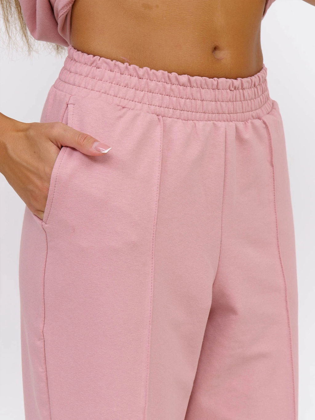 Костюм женский, цвет розовый