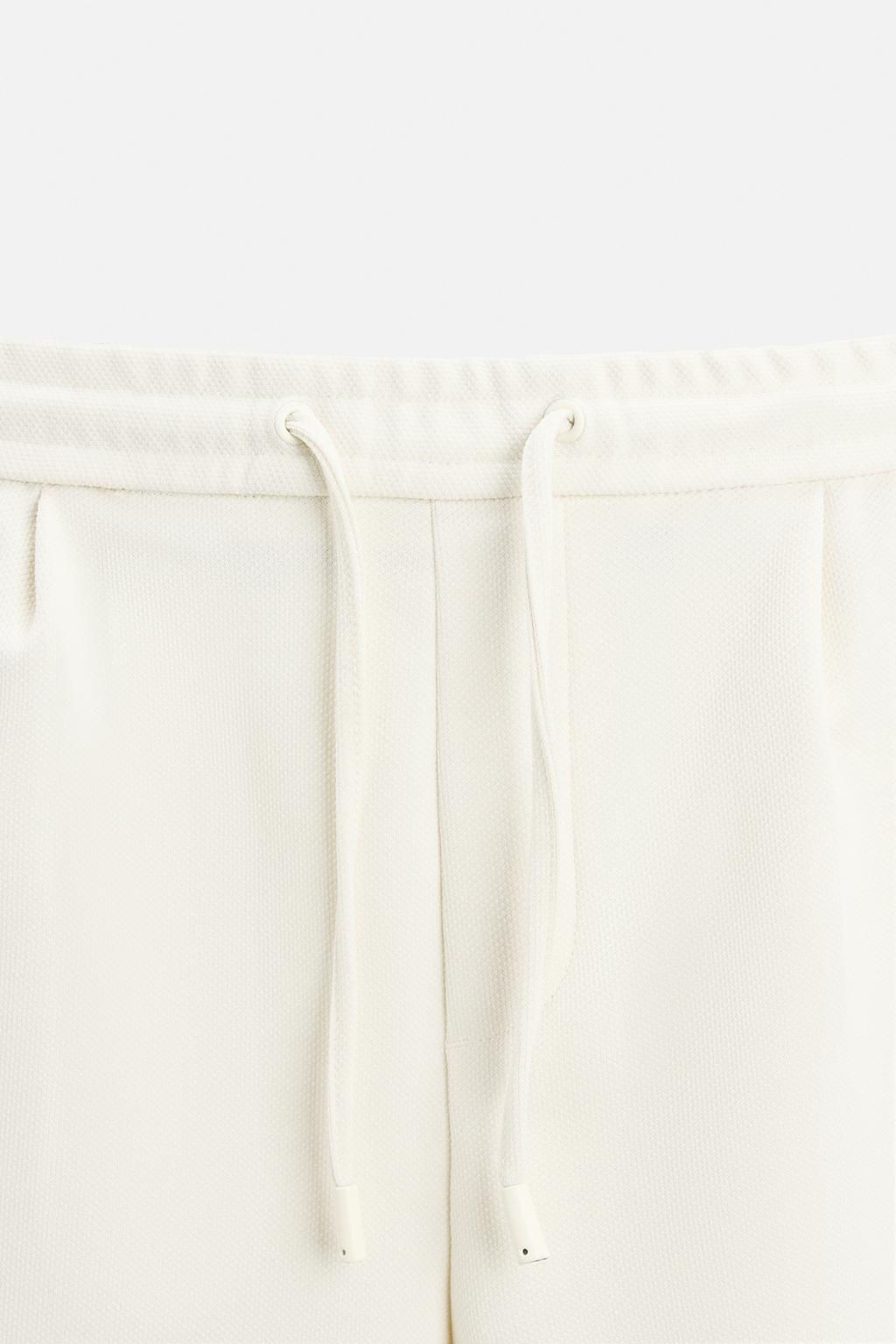 COMFORTABLE REGULAR FIT BERMUDA SHORTS - Zara фото 19