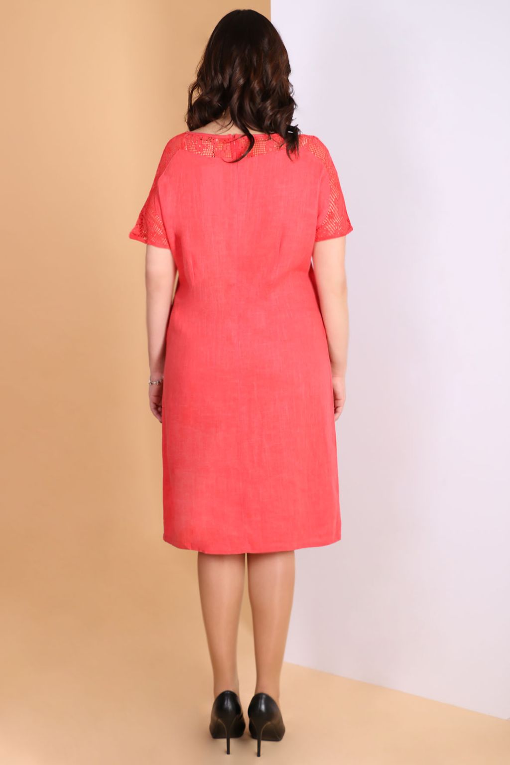 Платье женское розовое - Almond фото 3